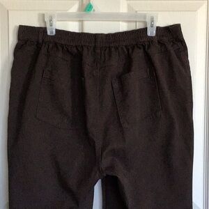 Women’s jeans dark brown, elastic waist in back, size 16W